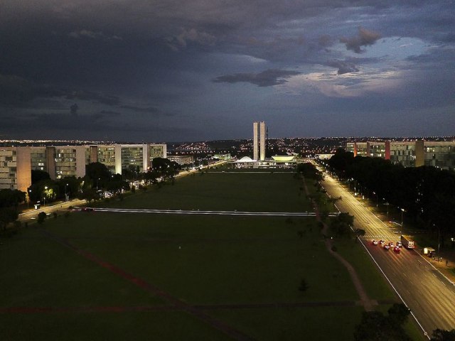 Presidente Lula j revogou 97 normas do governo Bolsonaro, aponta estudo