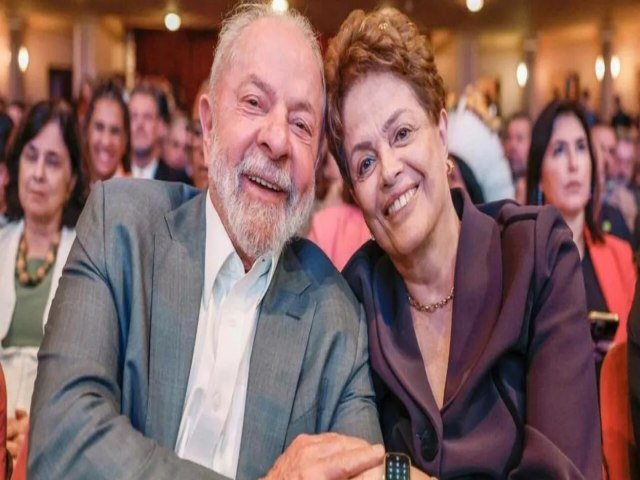 Presidente Lula diz que  preciso compensar ex-presidente Dilma por golpe de 2016