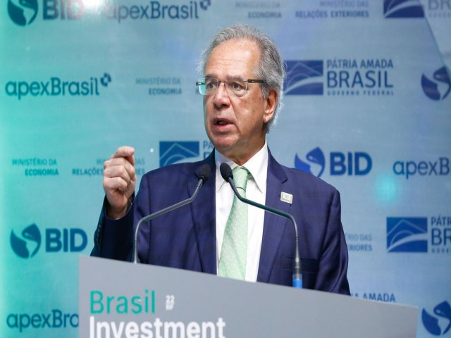 Paulo Guedes faz primeiros elogios aos governos Lula e Dilma em aula no Youtube