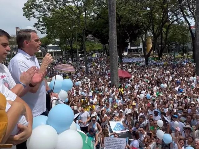 Bozo flopou em BH bomba nas redes; PL busca culpados para fracasso da marcha contra aborto