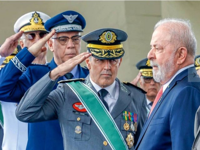 Lula descarta GLO durante seu governo e manda recado s Foras Armadas