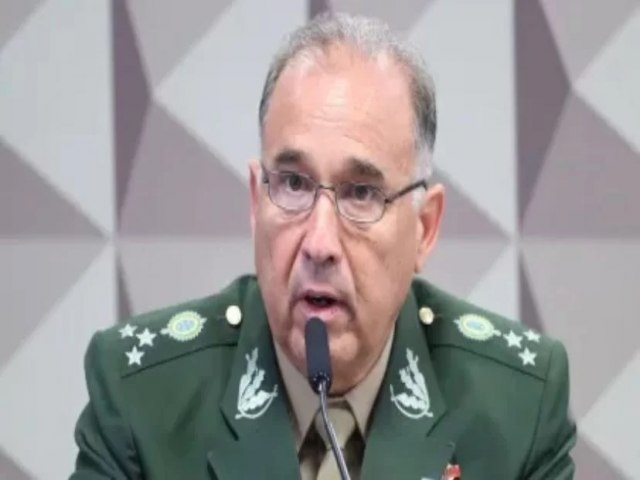 Bolsonaristas culpam general por morte de patriota na Papuda: general de merda