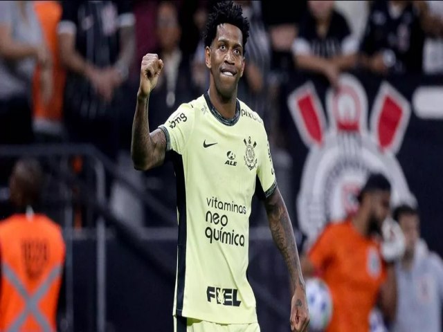 Corinthians goleia o Vasco e d passo importante para fugir do rebaixamento