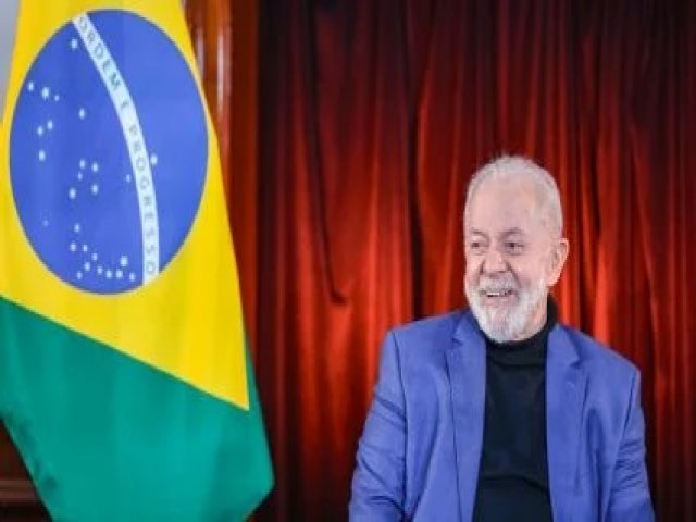 A reao de Lula  pesquisa Datafolha sobre satisfao em morar no Brasil