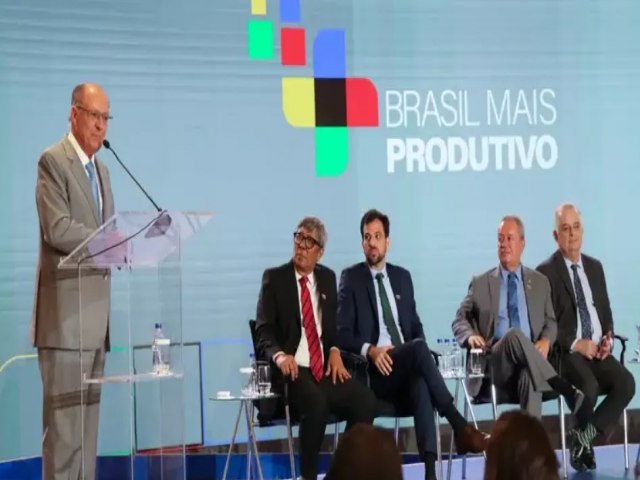 Exportaes brasileiras cresceram dez vezes acima da mdia mundial, diz Alckmin