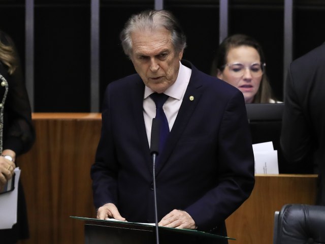 Bivar perde comando do Unio Brasil e deputado pede que ele seja expulso do partido