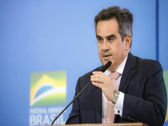 Ciro Nogueira foi o primeiro ministro de Bolsonaro a admitir que o governo do seu ex-chefe tentou um golpe, diz deputado