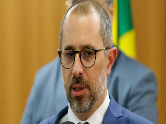 Ministro da CGU sobre carto de vacina de Bolsonaro: no tnhamos ideia do tamanho dessa fraude