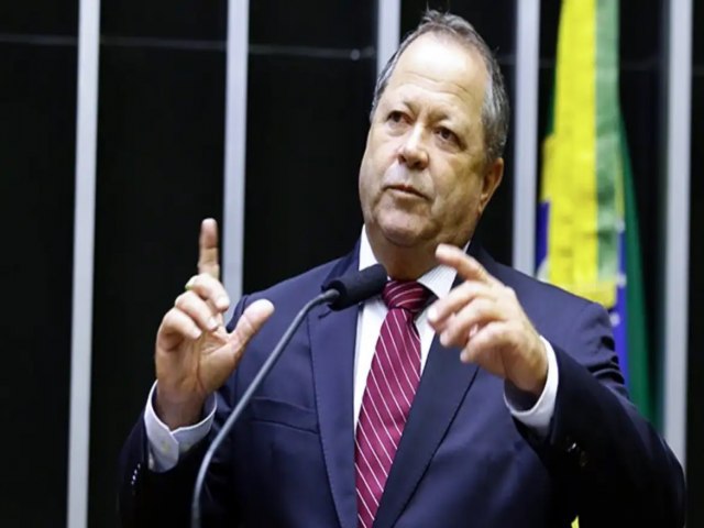 STF envia ofcio a Arthur Lira informando a priso do deputado Chiquinho Brazo