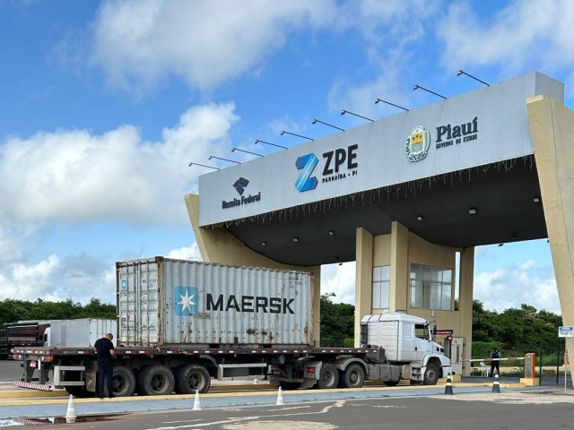 ZPE Piau recebe 8,7 toneladas de insumos da China para indstria de cera de carnaba