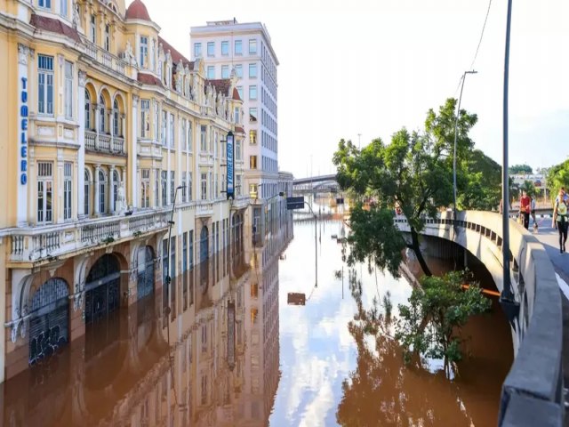 Recomeo de vtimas da tragdia no Rio Grande do Sul buscam segurana e emprego