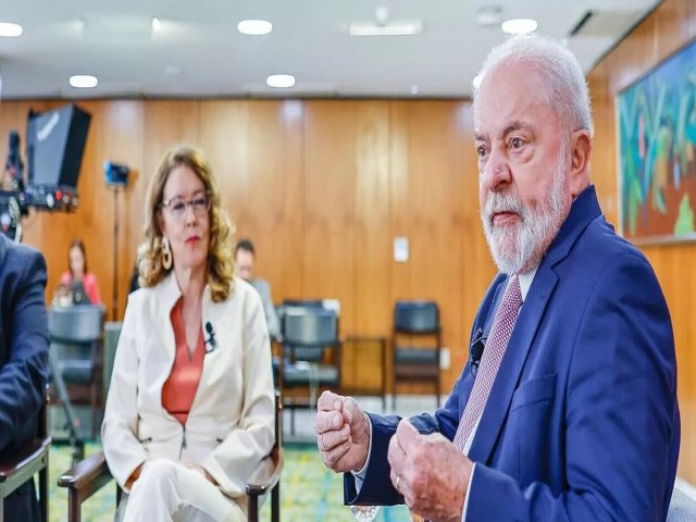 Helena Chagas diz que resultado do PIB  muito bom e que governo deve impor sua narrativa contra beicinho do mercado