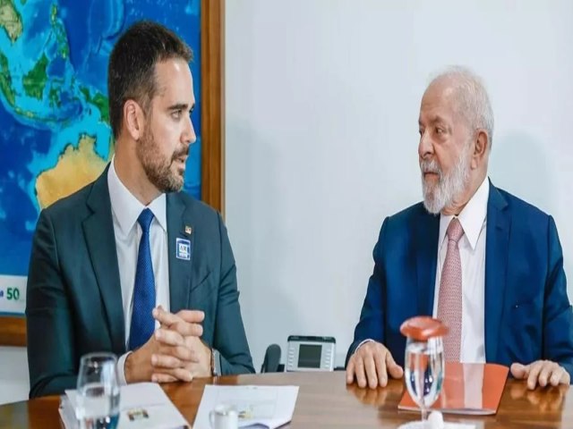 Eduardo Leite pede socorro a Lula para manuteno de empregos no RS