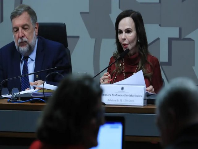 Comisso de Educao e Cultura do Senado aprova texto da reforma do ensino mdio