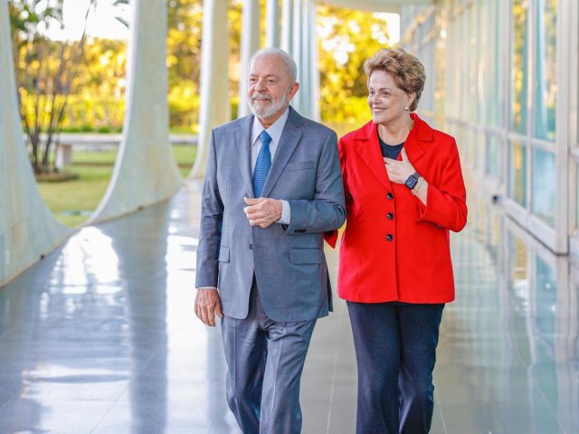 Recebida por Lula, Dilma vai ao Palcio do Alvorada pela primeira vez aps golpe de 2016