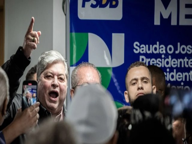 Conveno do PSDB para lanar Datena candidato tem briga, confuso, filiados barrados e at PM