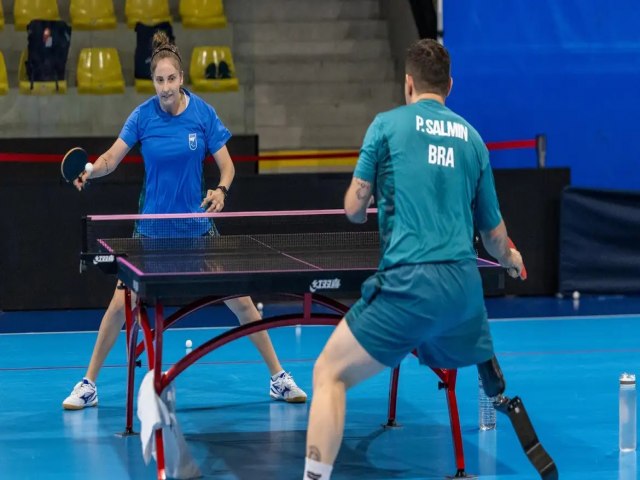 Selees paralmpicas iniciam treinos na Frana de olho em Paris