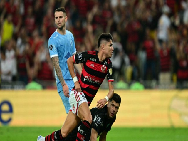 Flamengo vence Bolvar e encaminha vaga nas quartas da Libertadores