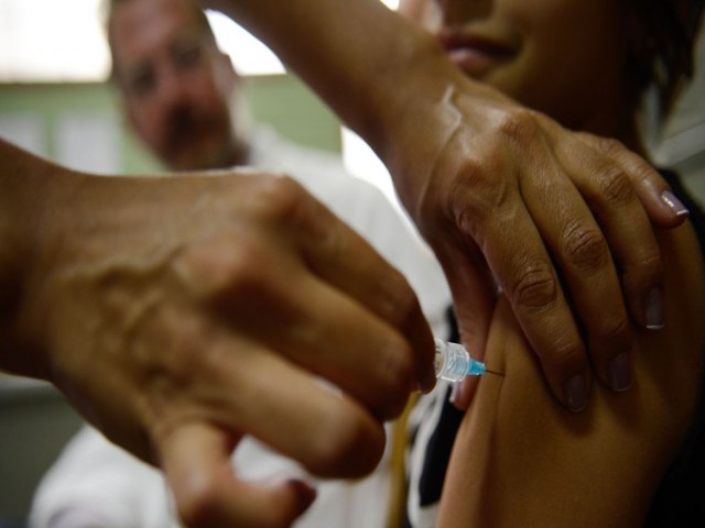 Mpox: Anvisa simplifica regra para importao de vacina e medicamento