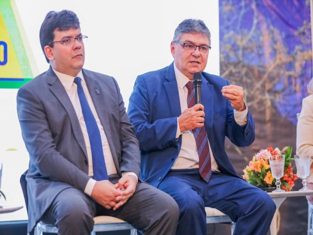 Governador do PI participa de evento no TCE e trata sobre temas como a diviso de recursos para estados e municpios