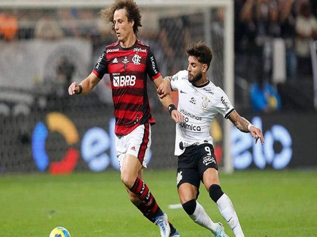 Corinthians bate Flamengo e encerra sequncia sem vencer no Brasileiro