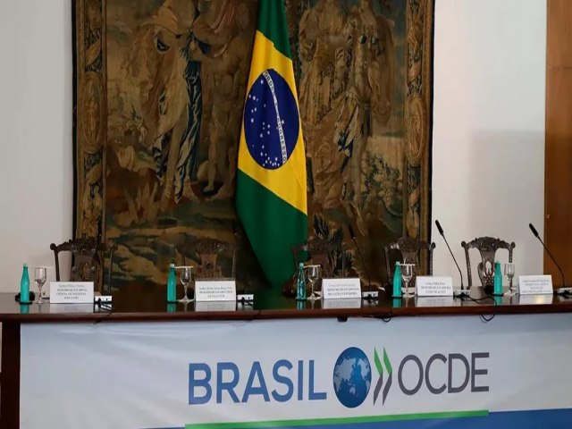 EFEITO LULA: OCDE eleva previso de crescimento do Brasil de 1,9% para 2,9%