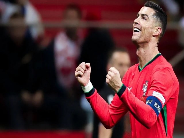 Em busca do milsimo gol, Cristiano Ronaldo marca, e Portugal vence Polnia