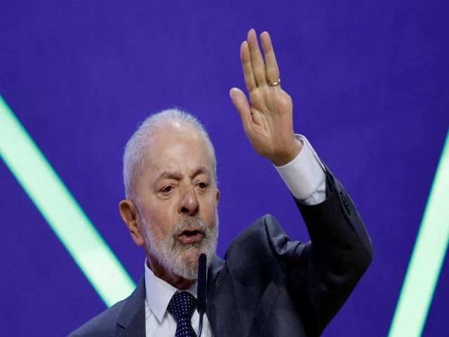 Em meio  discusso no governo sobre corte de despesas, Lula critica viso de polticas sociais como gasto