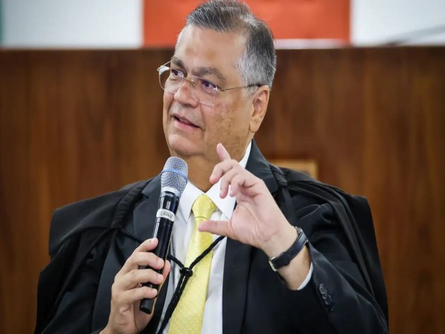 Do STF, Flvio Dino manda recado a Tarcsio por declarao criminosa ligando PCC a Boulos