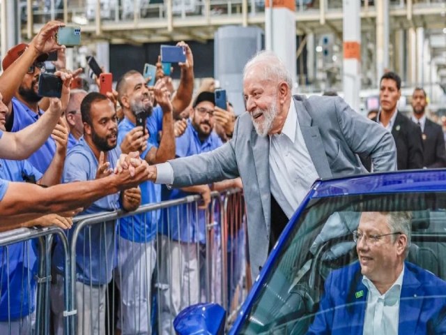 Efeito Lula: venda de veculos em outubro atinge o melhor resultado da dcada