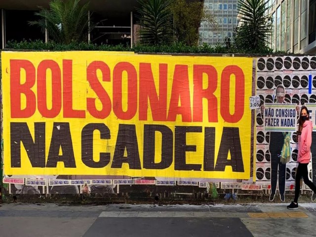 Bolsonaro pode pegar 28 anos de cadeia e ficar inelegvel por 30 anos