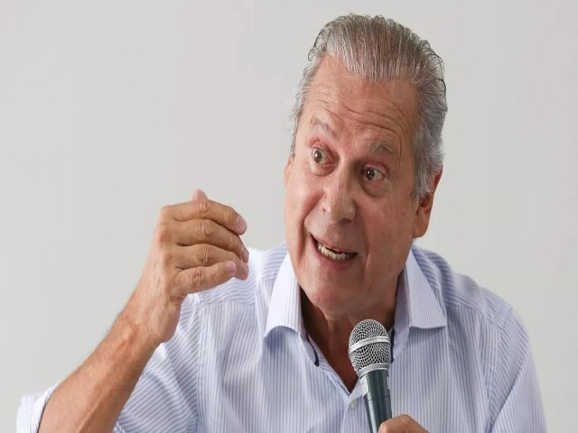 Primeira vez que um atentado  Constituio  tratado como crime de alta traio, diz Jos Dirceu sobre tentativa de golpe