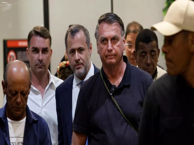 Bolsonaro atuou de forma direta e efetiva para tentar golpe, diz Polcia Federal