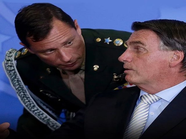 Bolsonaro usava cartes para Caixa 2