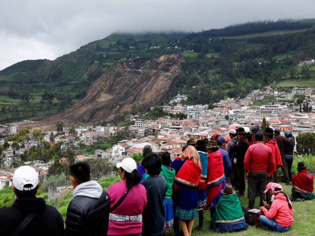 Deslizamento de terra causa mortes e desaparecimentos no Equador