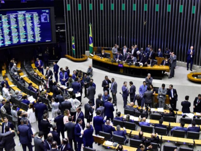 STF determina mudana nas cadeiras na Cmara Federal e Gois pode ganhar mais um deputado