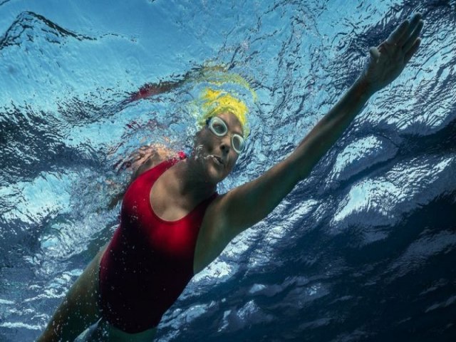  Diana Nyad, a mulher que nadou de Cuba a Miami aos 60 anos e inspirou filme cotado para Oscar