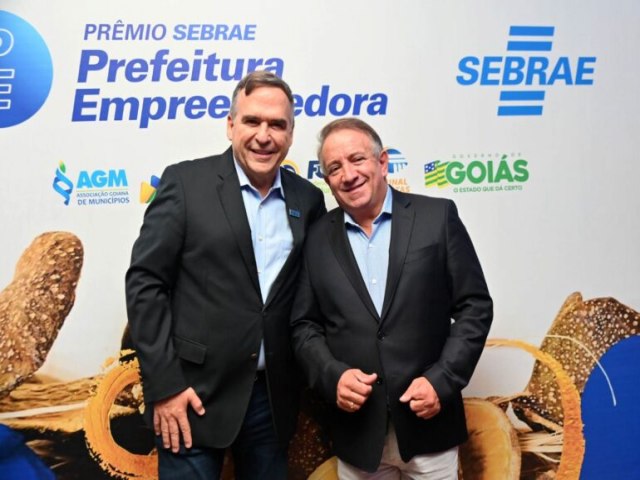 Vilmar Mariano e Sandro Mabel fazem 