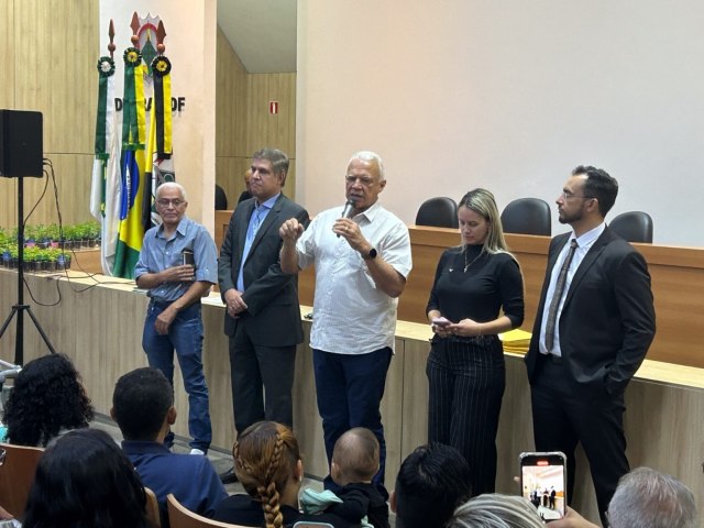 Feirantes da Torre de TV e do Shopping Popular do Gama so autorizados a usar bancas