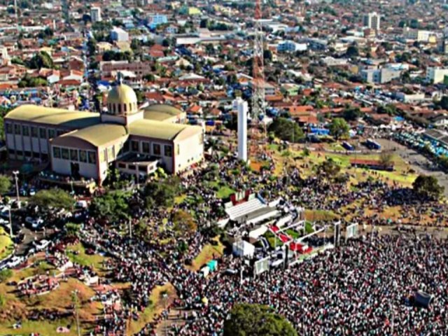 Veja a programao completa da Romaria do Divino Pai Eterno, em Trindade