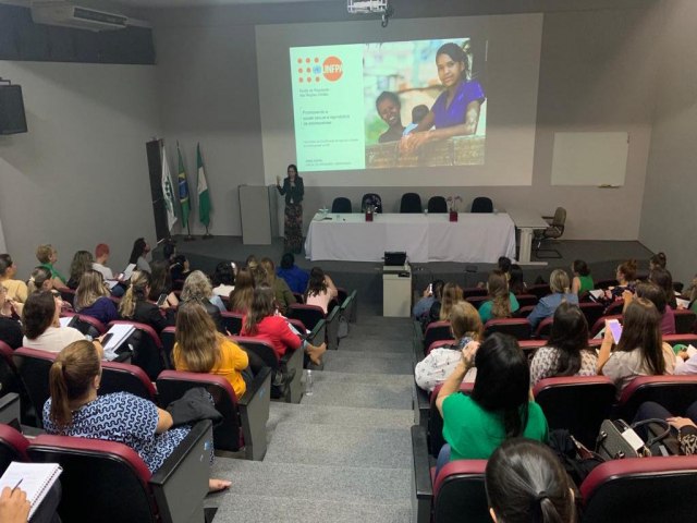 Seminrio recebe representante da ONU e debate ateno  sade dos adolescentes