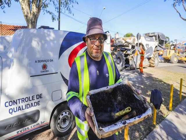 Voc sabia? Curitiba tem laboratrios mveis para controle de qualidade das obras de asfalto