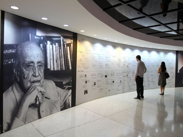 Museu Oscar Niemeyer abrir normalmente no feriado de 15 de novembro