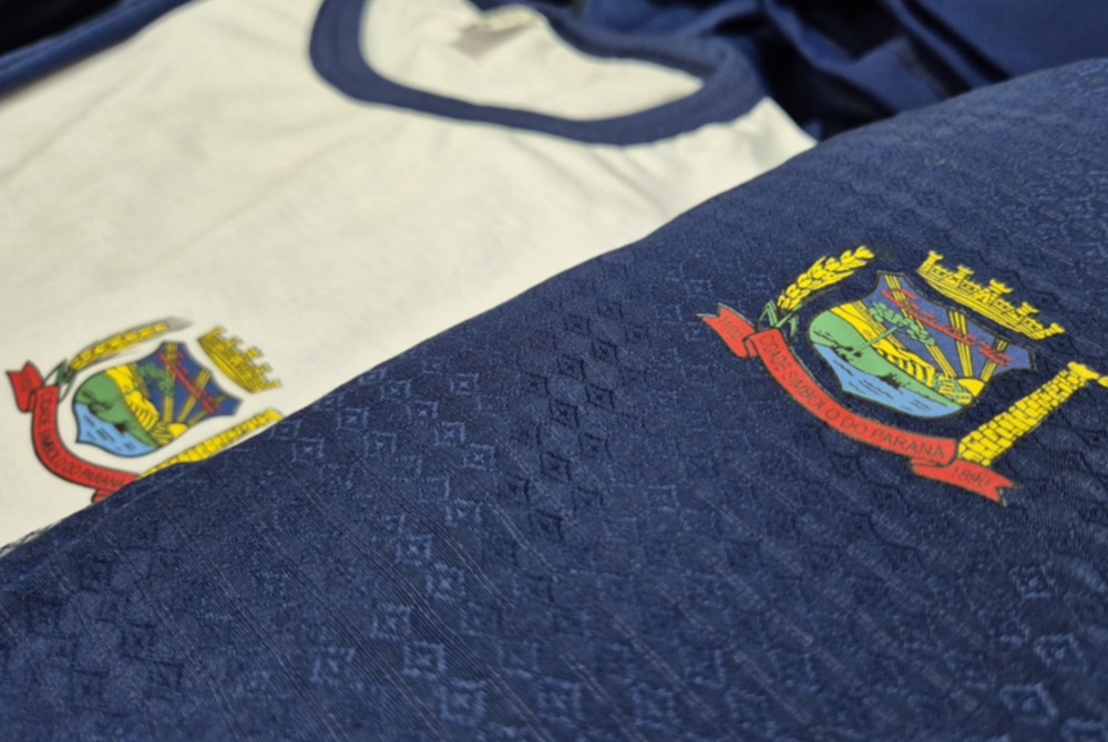 Kits de uniforme escolar em Arauc�ria v�o chegar �s unidades educacionais a partir de 28 de julho