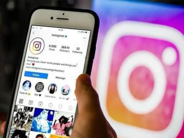 O Instagram est desconectando sozinho na noite desta quinta-feira (21), segundo usurios. 