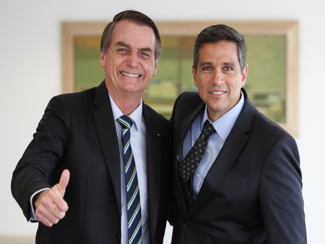 Campos Neto teve encontro secreto com Bolsonaro antes de elevar juros do BC