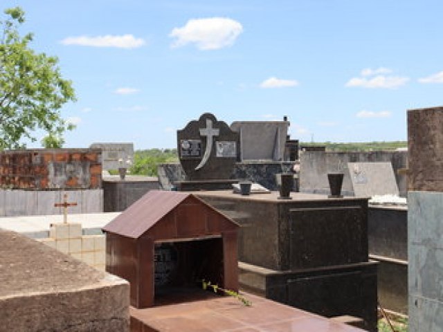 Dianpolis inicia processo para recadastramento e regularizao de sepulturas do Cemitrio do Setor Bela Vista