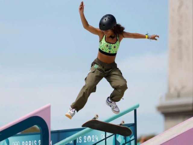 Rayssa Leal brilha e se classifica para a final do skate nas Olimpadas