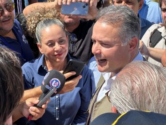 Ao lado do ministro Renan Filho, prefeita Josi celebra entrega dos primeiros quilmetros da duplicao da BR-153