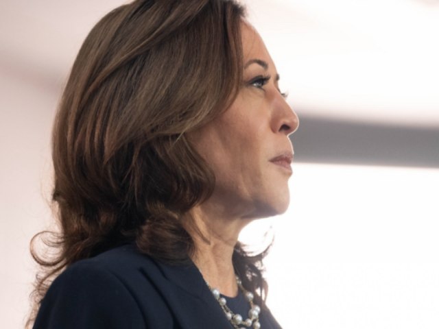 Kamala aumenta vantagem sobre Trump com apoio de mulheres e hispnicos